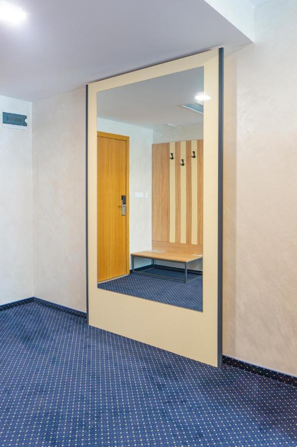 Хотел Ариел / Hotel Ariel Mizara Extérieur photo